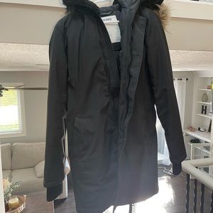 Aritzia Golden by TNA Haven Parka size Sm